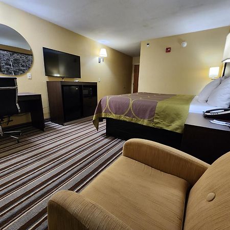 Super 8 By Wyndham Pine Bluff Exterior foto