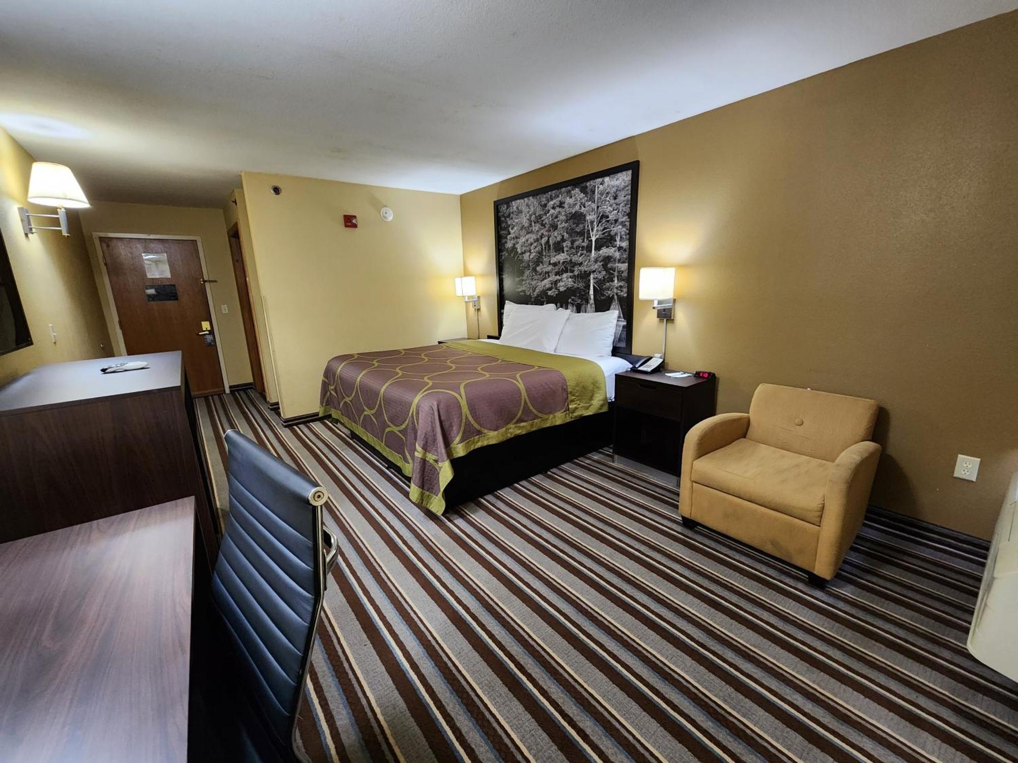 Super 8 By Wyndham Pine Bluff Exterior foto